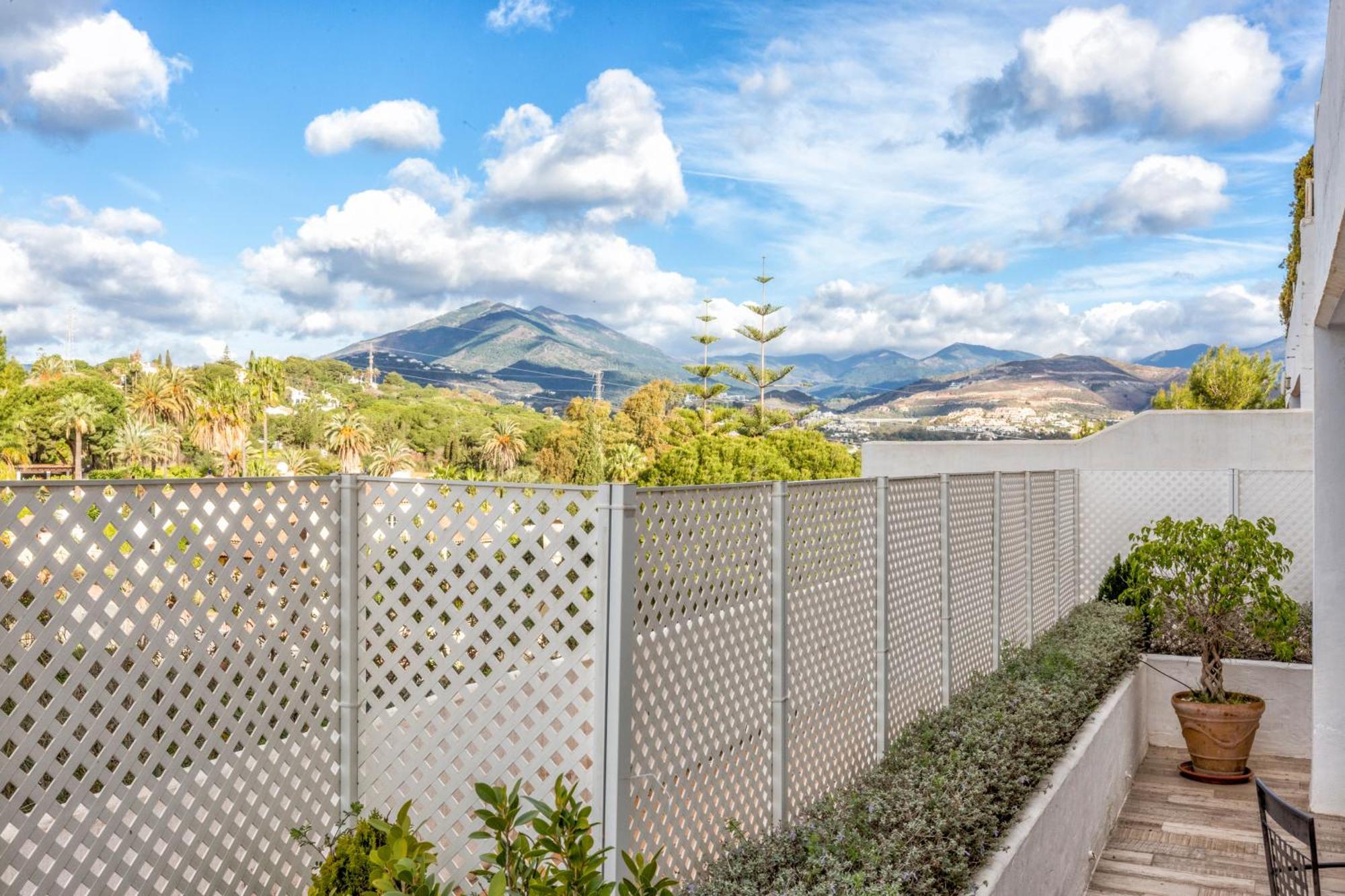 Apartmán Jardines De Andalucia Marbella Exteriér fotografie